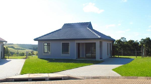 House For Sale in Kidds Beach, Kidd's Beach