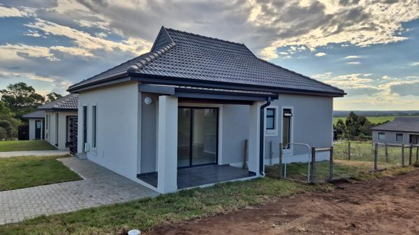 House For Sale in Kidds Beach, Kidd's Beach